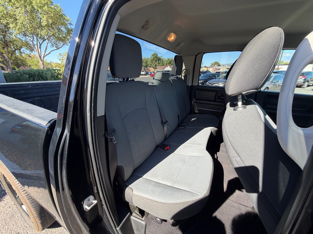 2021 RAM 1500 Image 12
