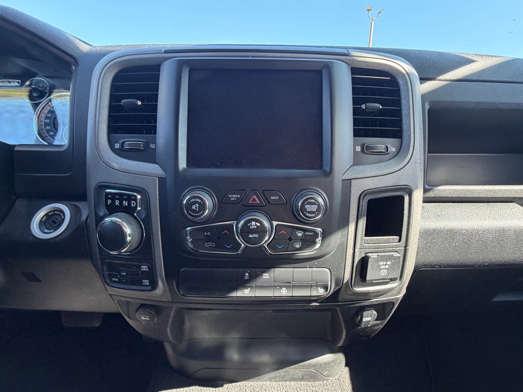 2021 RAM 1500 Image 15