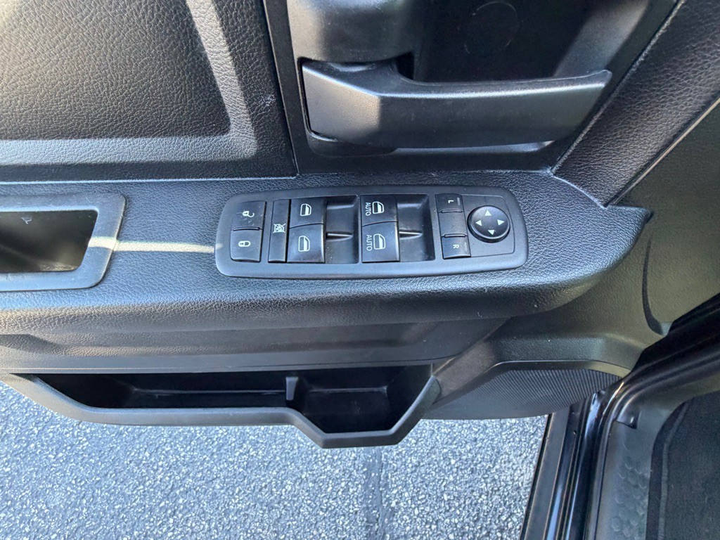2021 RAM 1500 Image 22