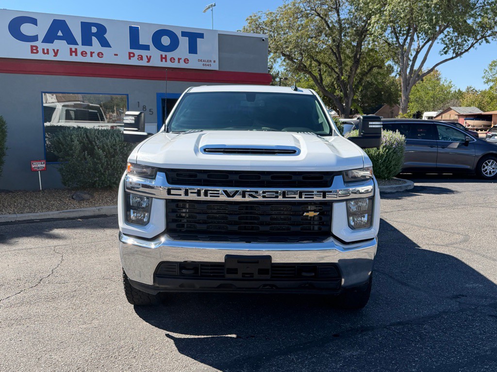 2021 Chevrolet Silverado 1500 Image 2