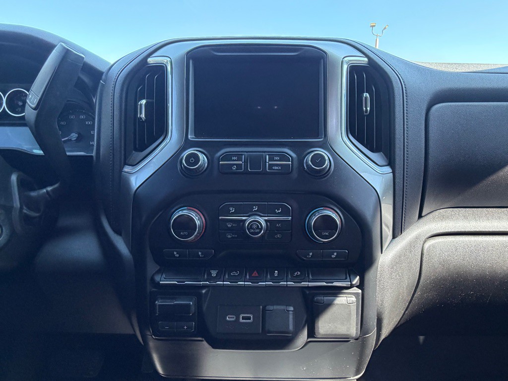 2021 Chevrolet Silverado 1500 Image 15