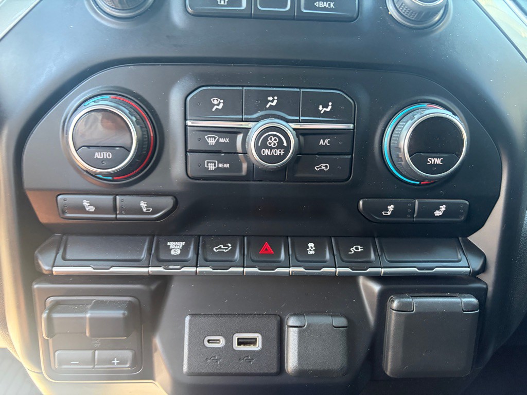 2021 Chevrolet Silverado 1500 Image 34