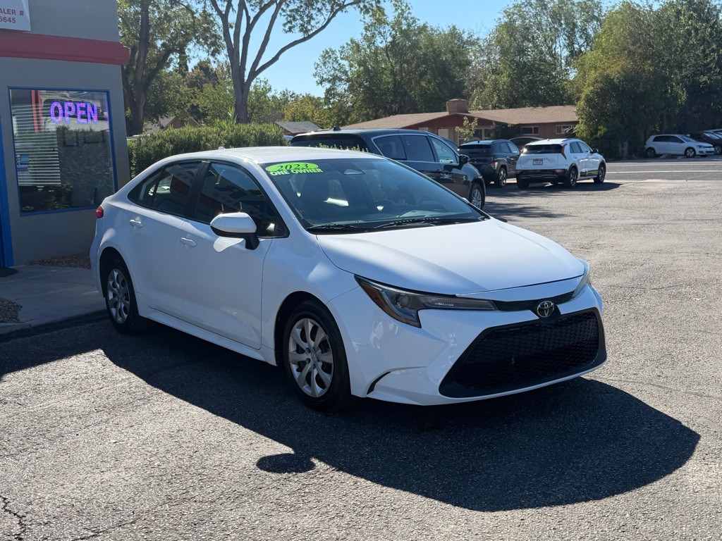 2023 Toyota Corolla Image 3