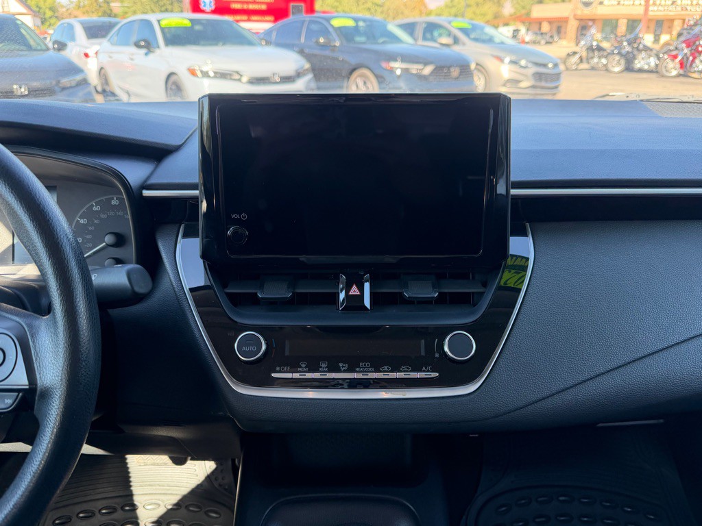 2023 Toyota Corolla Image 15