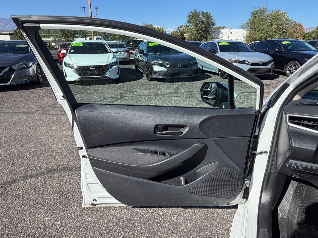 2023 Toyota Corolla Image 20