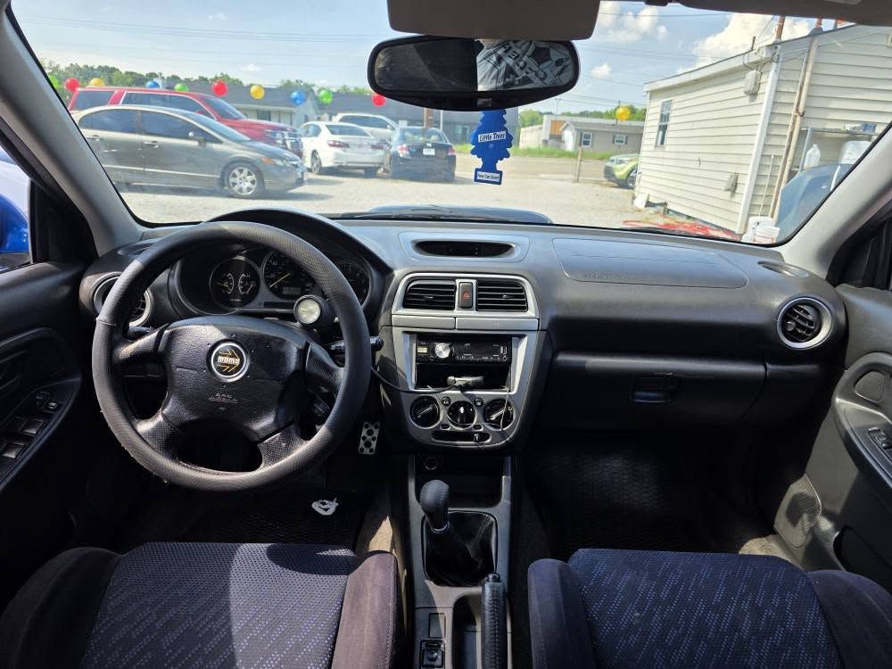 2003 Subaru Impreza Image 7