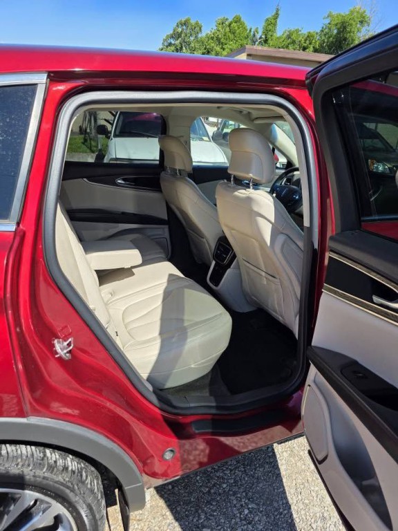 2016 Lincoln MKX Image 8