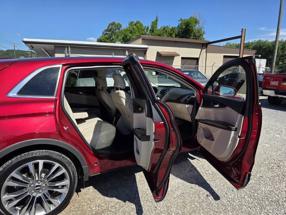 2016 Lincoln MKX Image 10