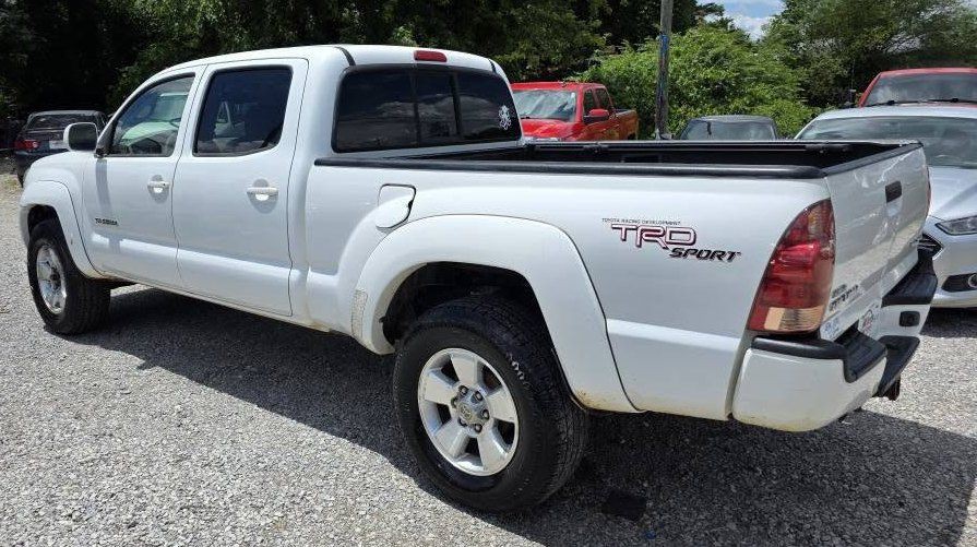 2005 Toyota Tacoma Image 5