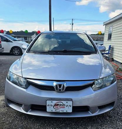 2010 Honda Civic Image 1
