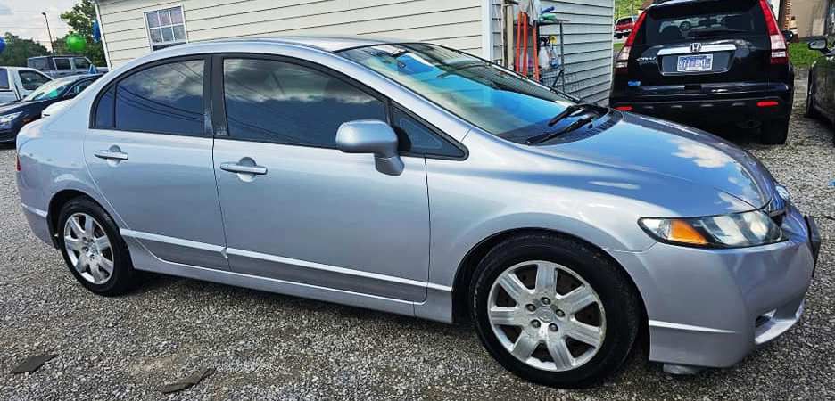 2010 Honda Civic Image 3