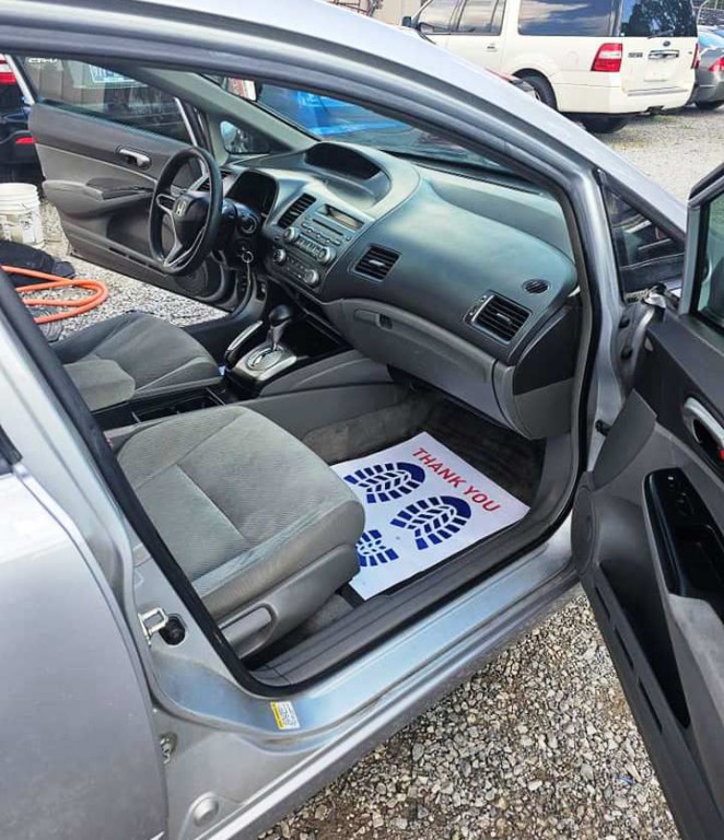 2010 Honda Civic Image 6