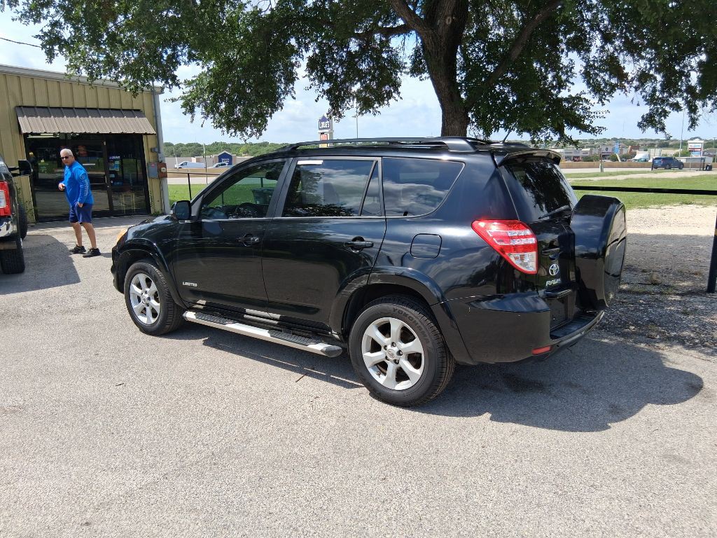 2011 Toyota Rav4 Image 3