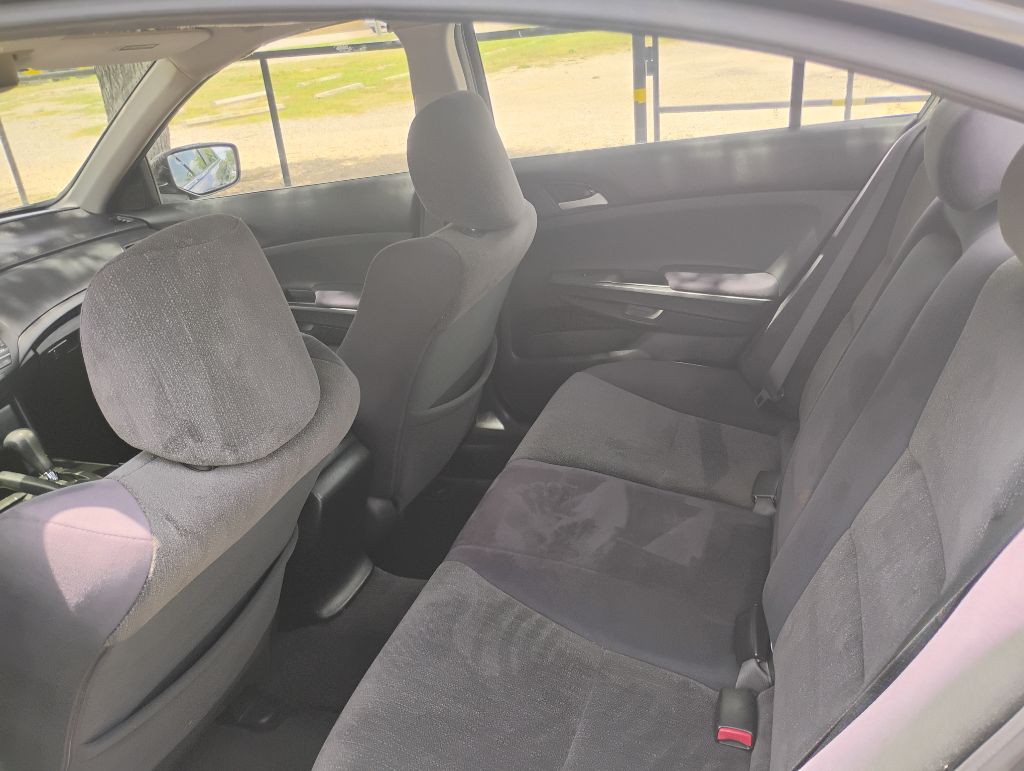 2010 Honda Accord Image 9