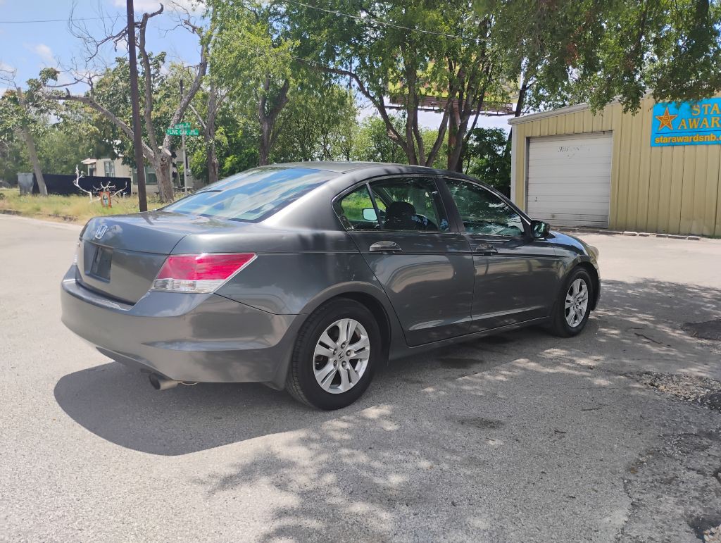 2010 Honda Accord Image 10
