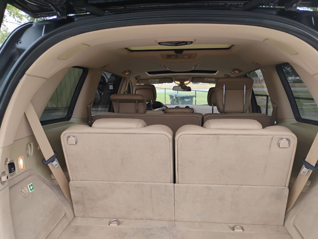2012 Mercedes-Benz GL-Class Image 26