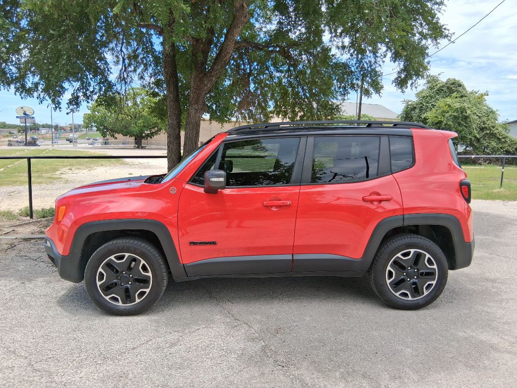 2017 Jeep Renegade Image 3