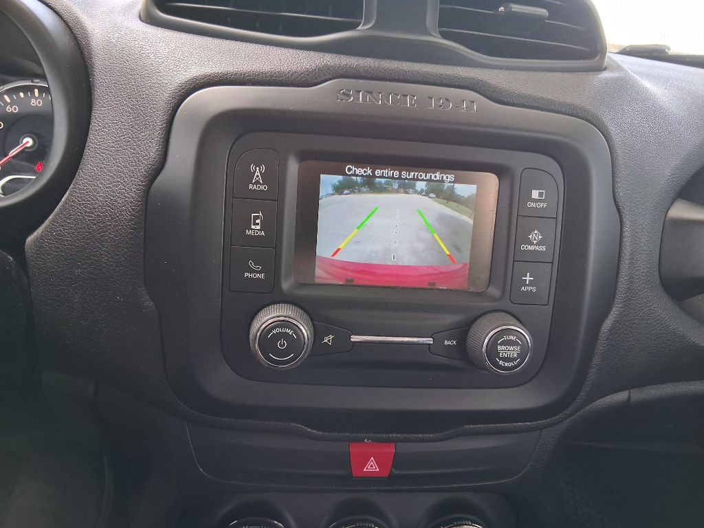 2017 Jeep Renegade Image 14