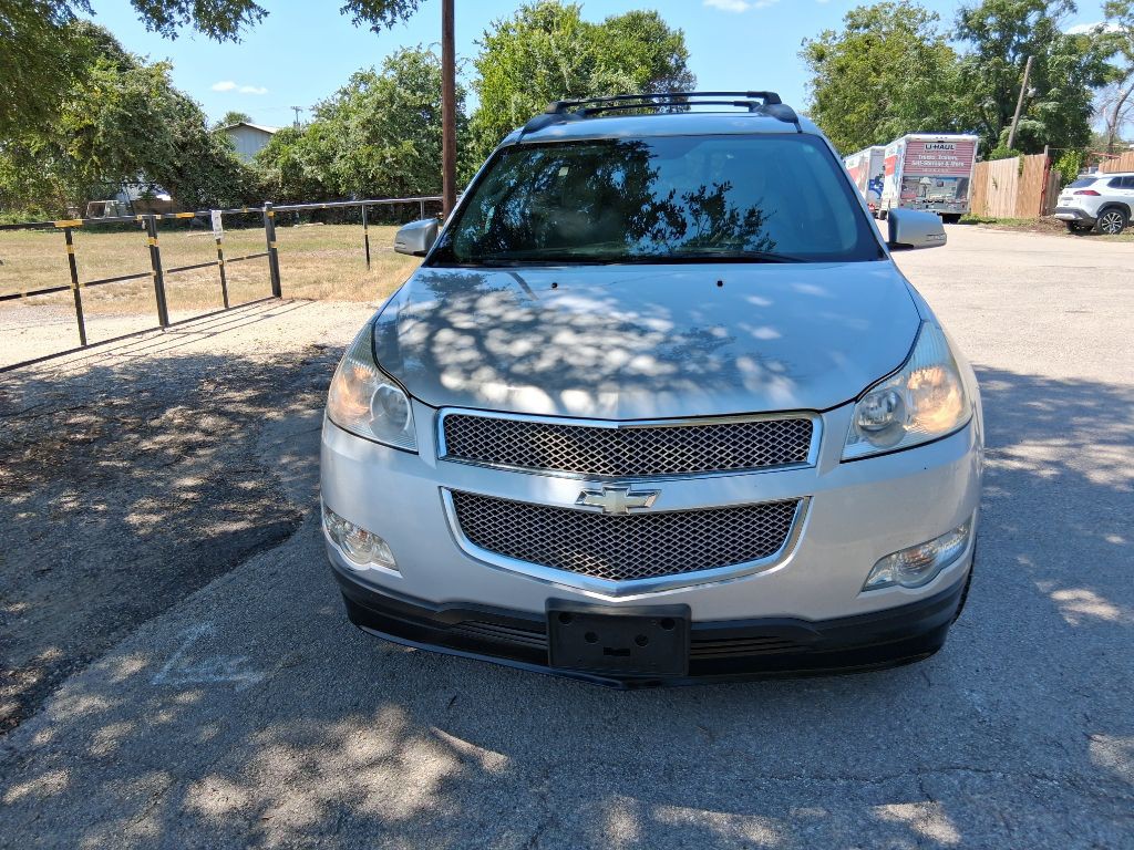 2011 Chevrolet Traverse Image 5