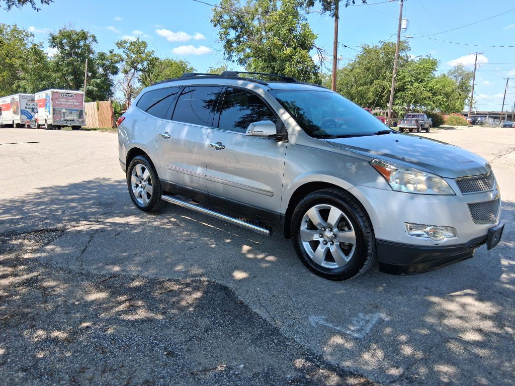 2011 Chevrolet Traverse Image 7