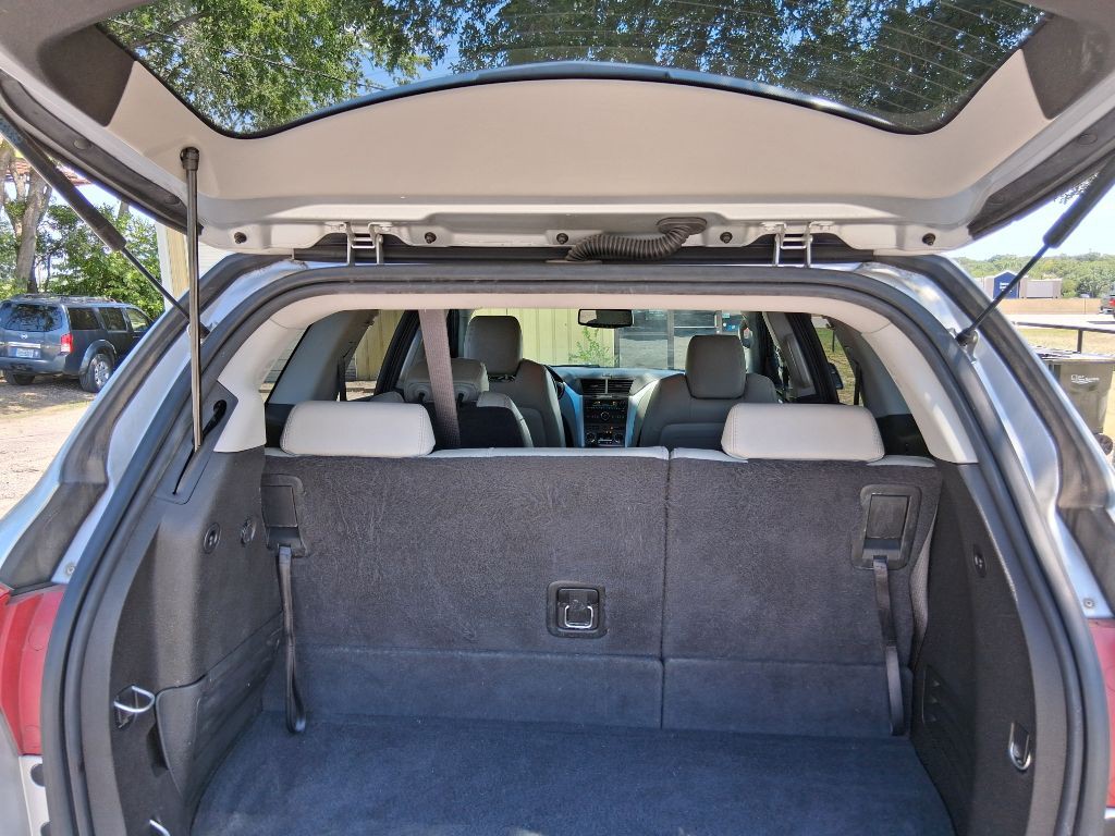 2011 Chevrolet Traverse Image 8