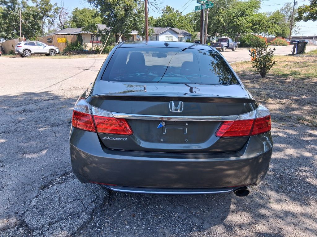 2015 Honda Accord Image 5