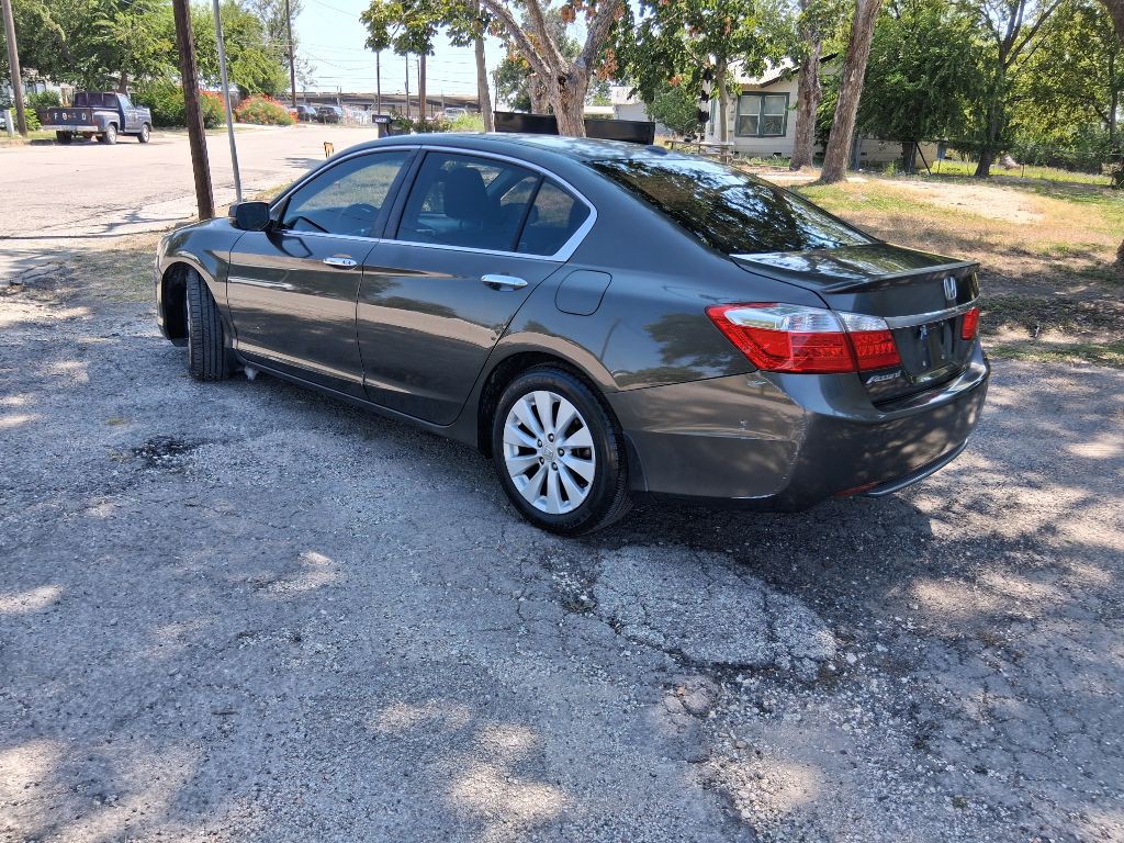 2015 Honda Accord Image 7