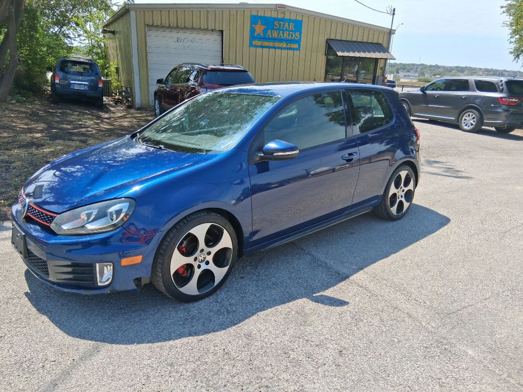 2011 Volkswagen GTI Image 4
