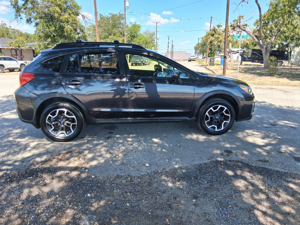 2016 Subaru Crosstrek Image 1