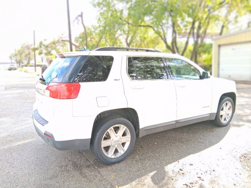 2010 GMC Terrain Image 21