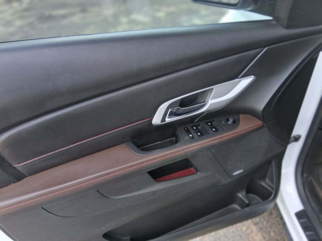 2010 GMC Terrain Image 27