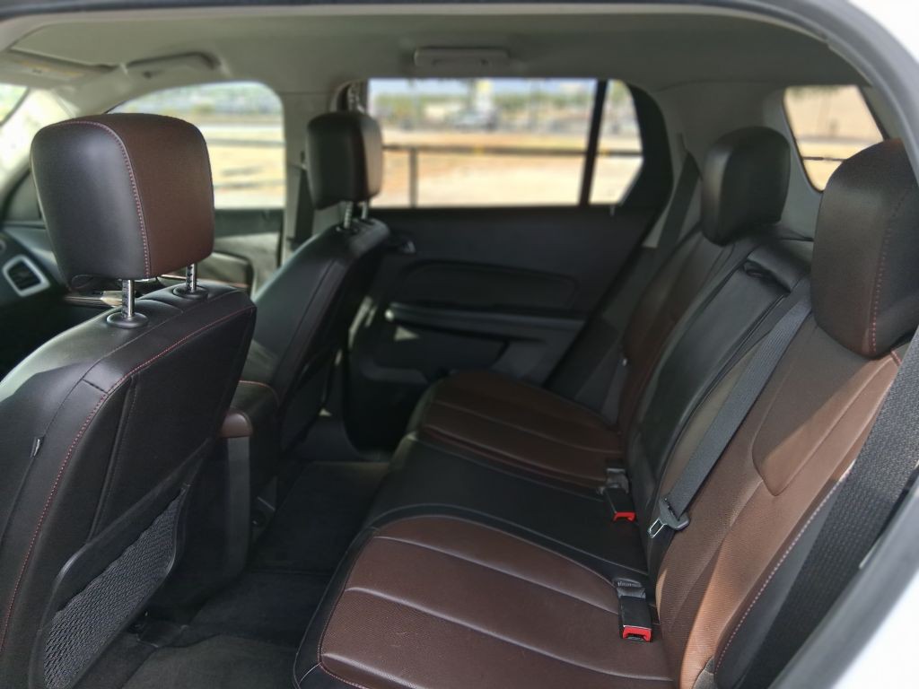 2010 GMC Terrain Image 28