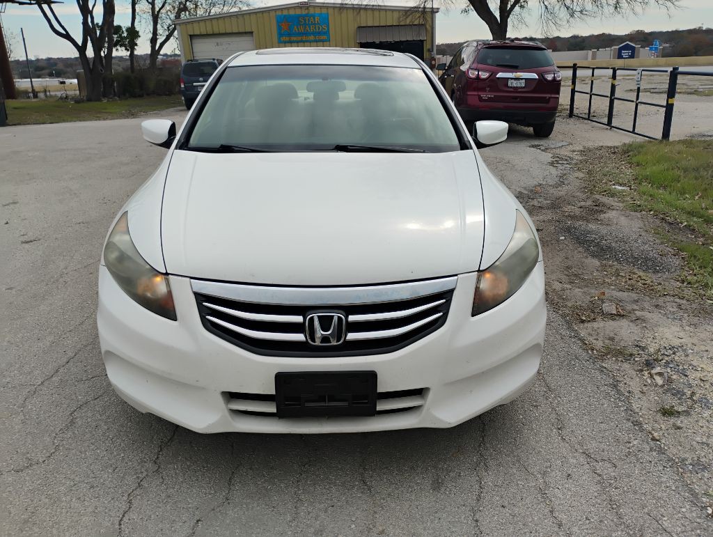 2011 Honda Accord Image 3