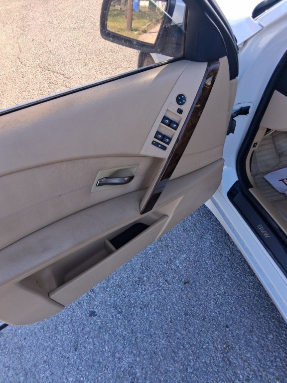 2007 BMW 5 Series Image 14