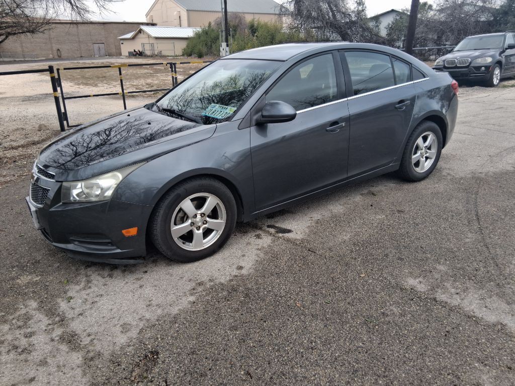 2013 Chevrolet Cruze Image 5