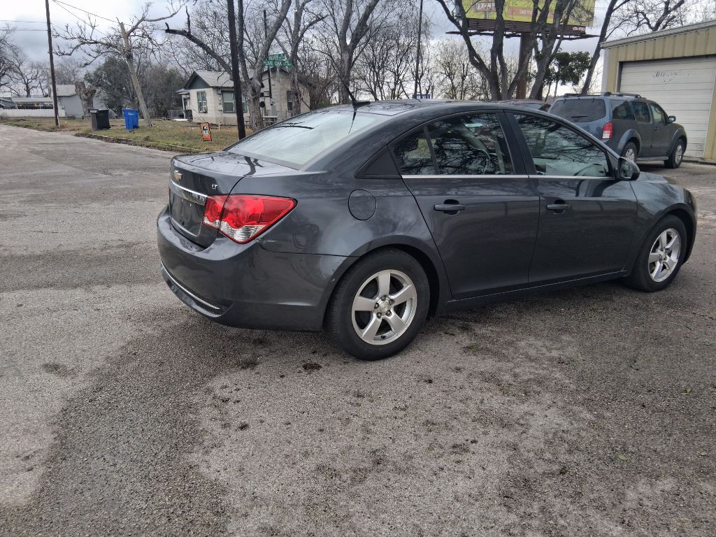 2013 Chevrolet Cruze Image 8
