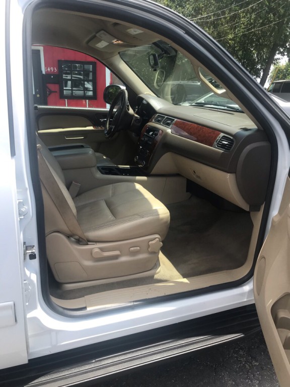 2012 Chevrolet Tahoe Image 5