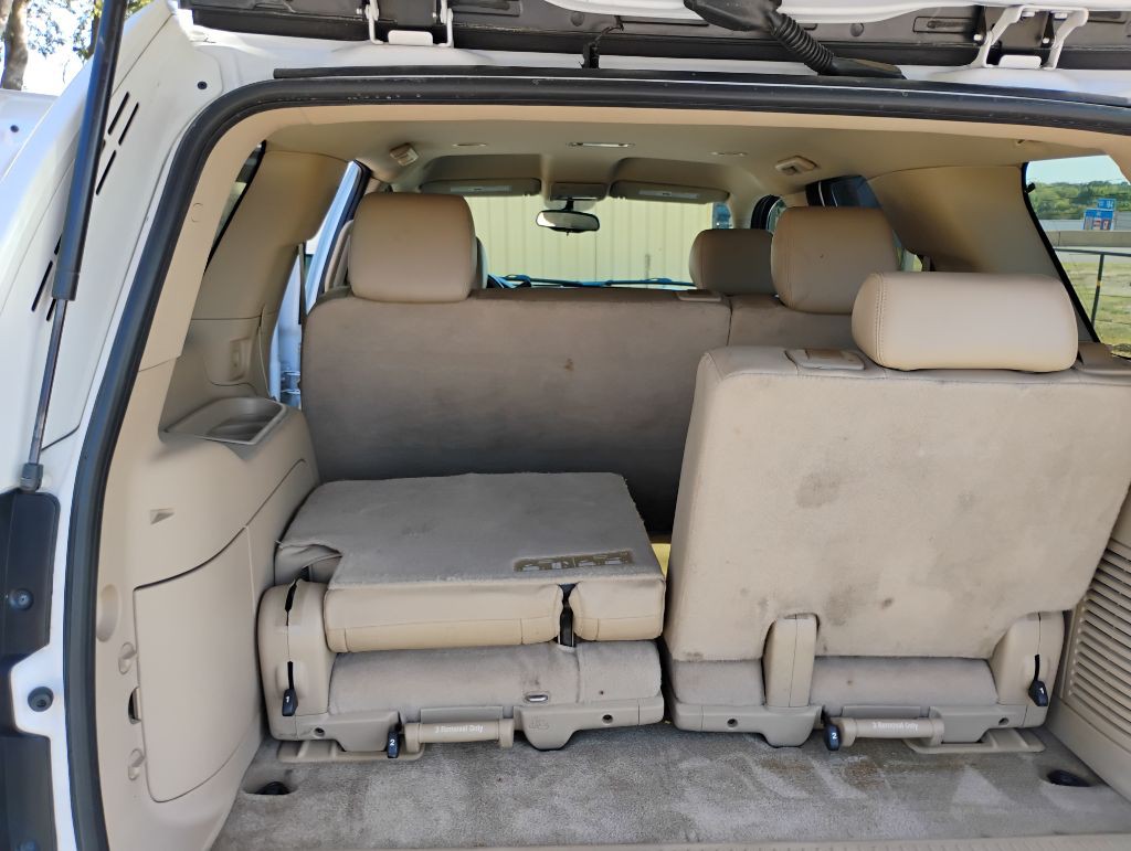 2012 Chevrolet Tahoe Image 17