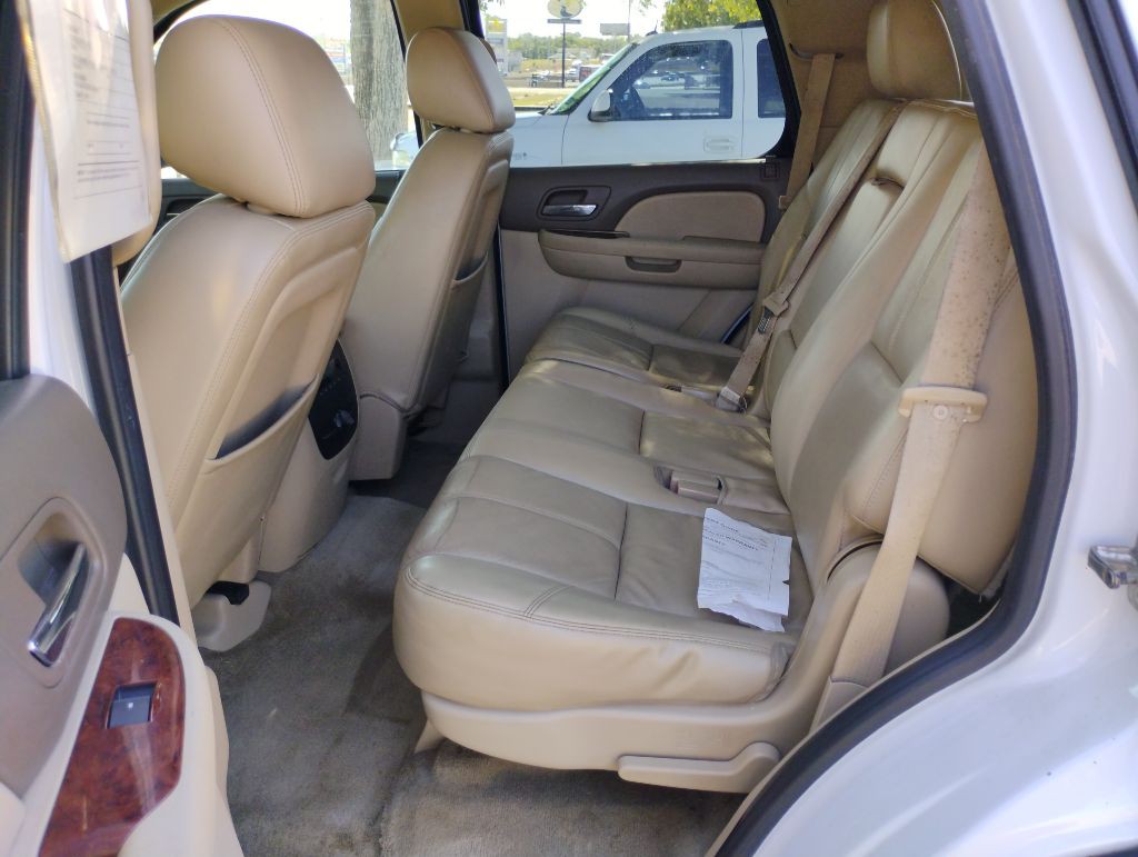 2012 Chevrolet Tahoe Image 18