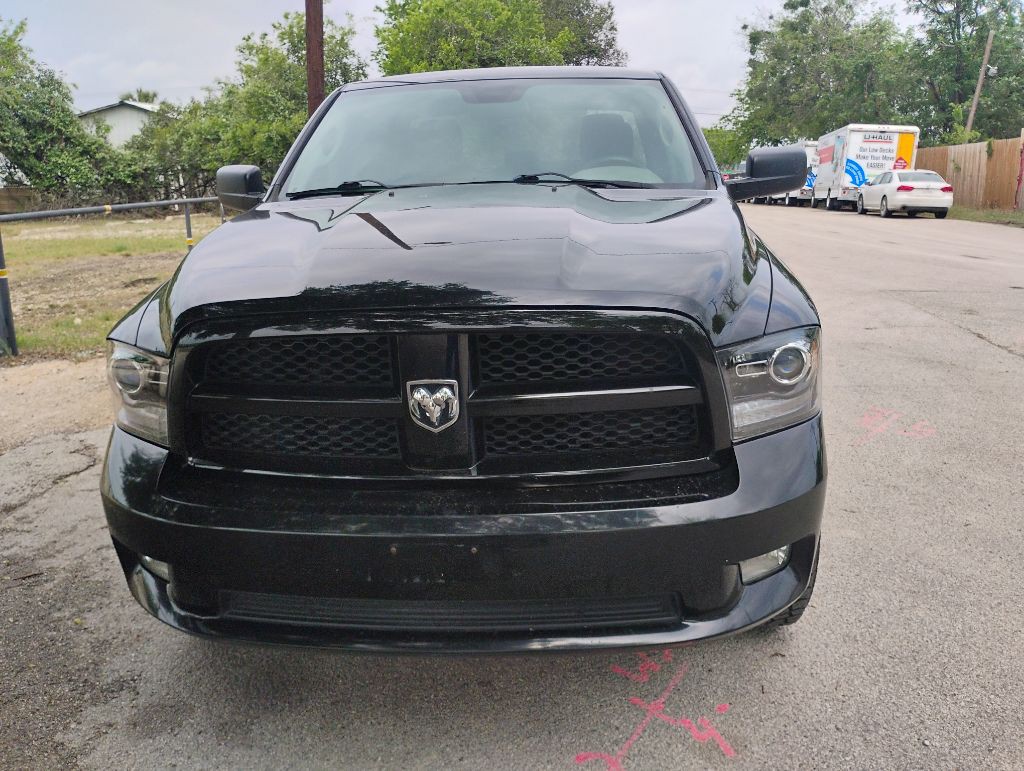 2012 Dodge Ram 1500 Image 2