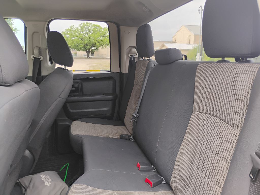 2012 Dodge Ram 1500 Image 9