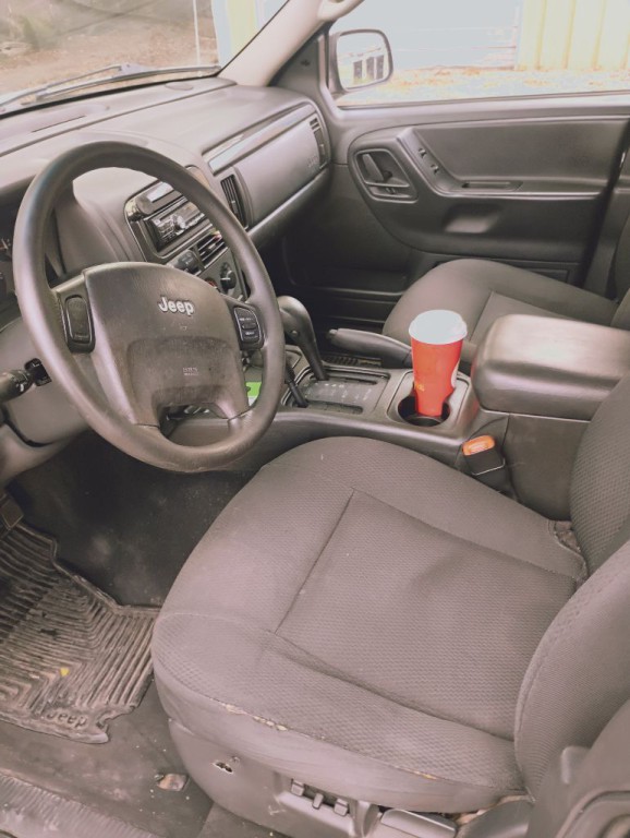 2004 Jeep Grand Cherokee Image 7