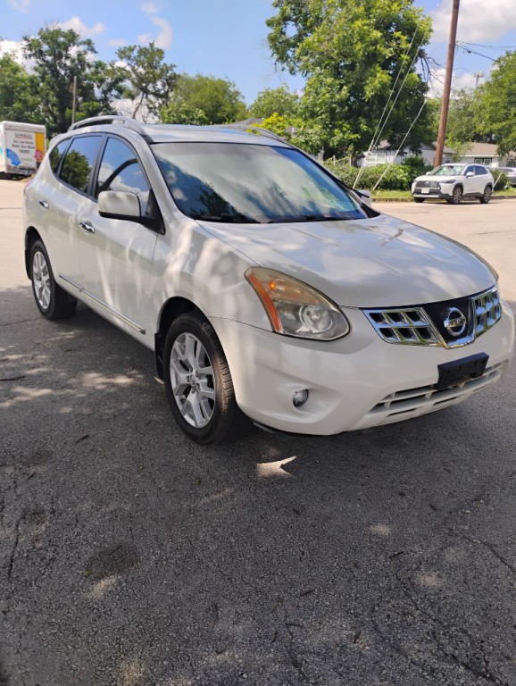 2011 Nissan Rogue Image 3