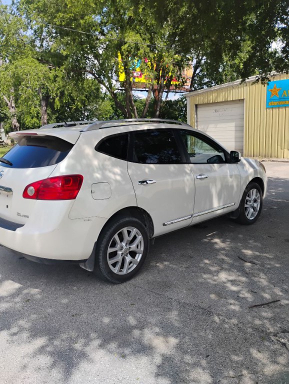 2011 Nissan Rogue Image 6