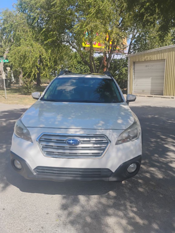2017 Subaru Outback Image 2