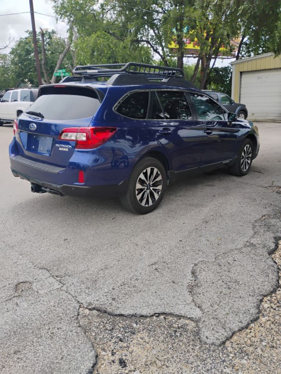2017 Subaru Outback Image 1