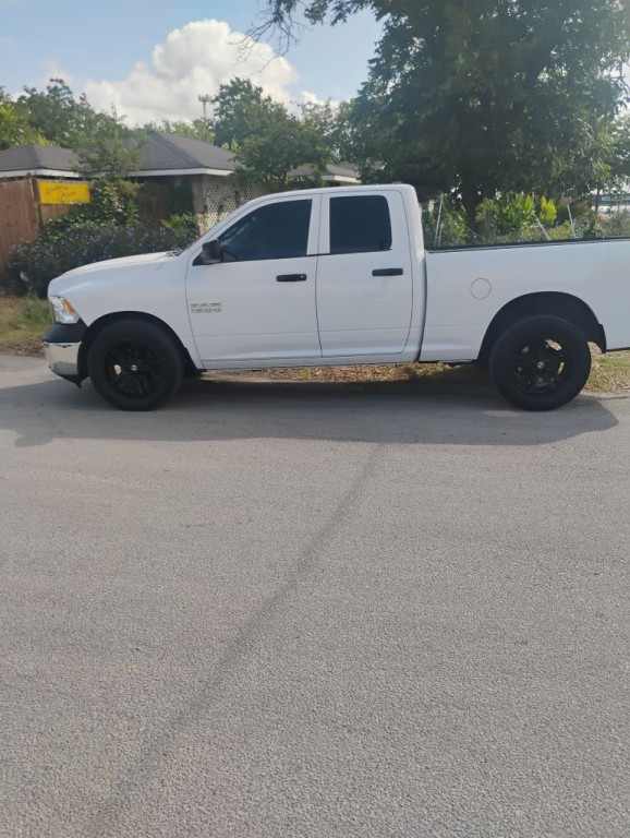 2018 RAM 1500 Image 2