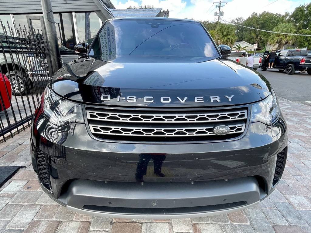 2017 Land Rover Discovery Image 4