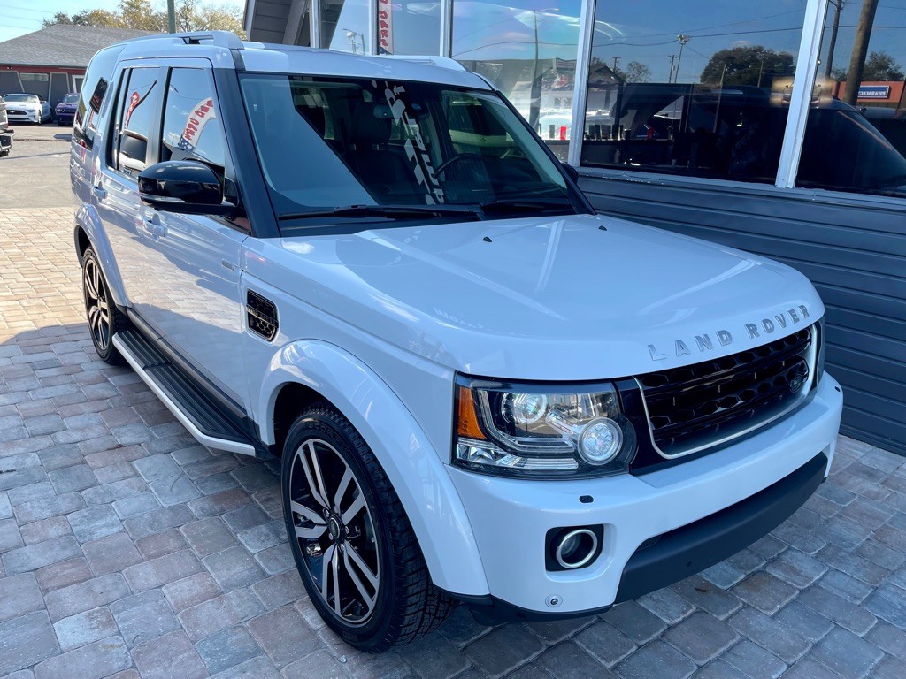 2016 Land Rover LR4 Image 3