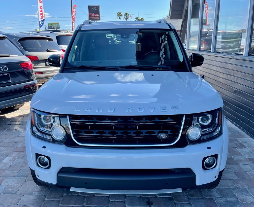 2016 Land Rover LR4 Image 4